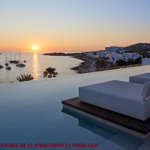 https://blau-park.ibizaislandhotels.net