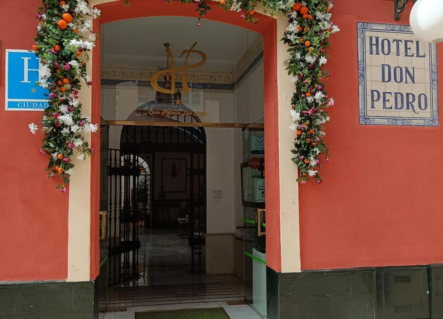 Casa Palacio Don Pedro Seville Hotel
